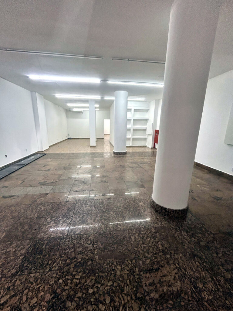 Loja para locação no Centro de Belo Horizonte, com 170 m² de área interna